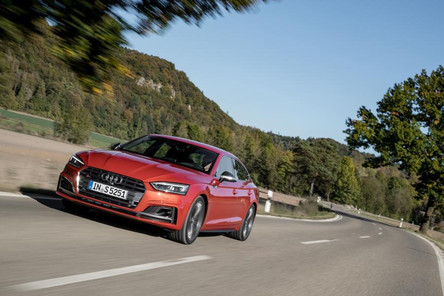  Audi S5 Sportback 2016 года  (WW) (фото 36 из 45)